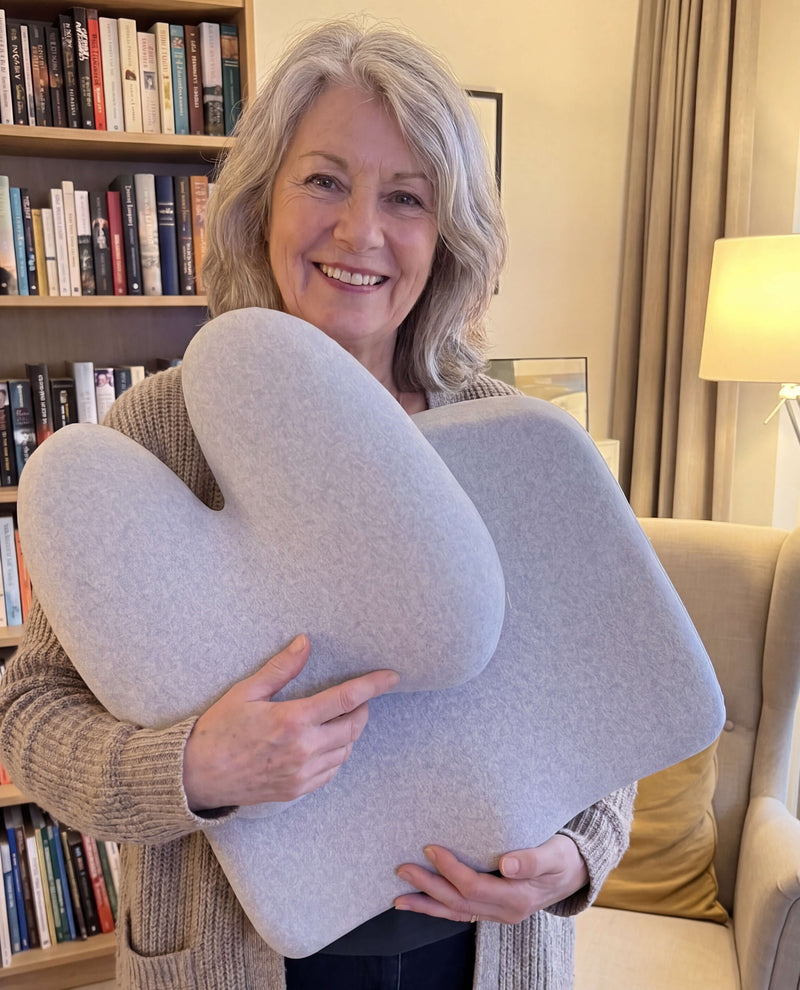 Client utilisant le coussin orthopédique